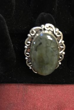 Labradorite ring