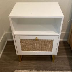 Bedside Tables / Nightstands – Set of 2 – White w/ Cane Detail