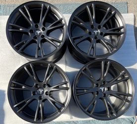 "19 Tesla Model Y Satin Black Rims/Wheels (exchange available)