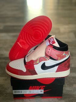 Marvel x Jordan 1 Retro High OG Next Chapter Size 7Y GS