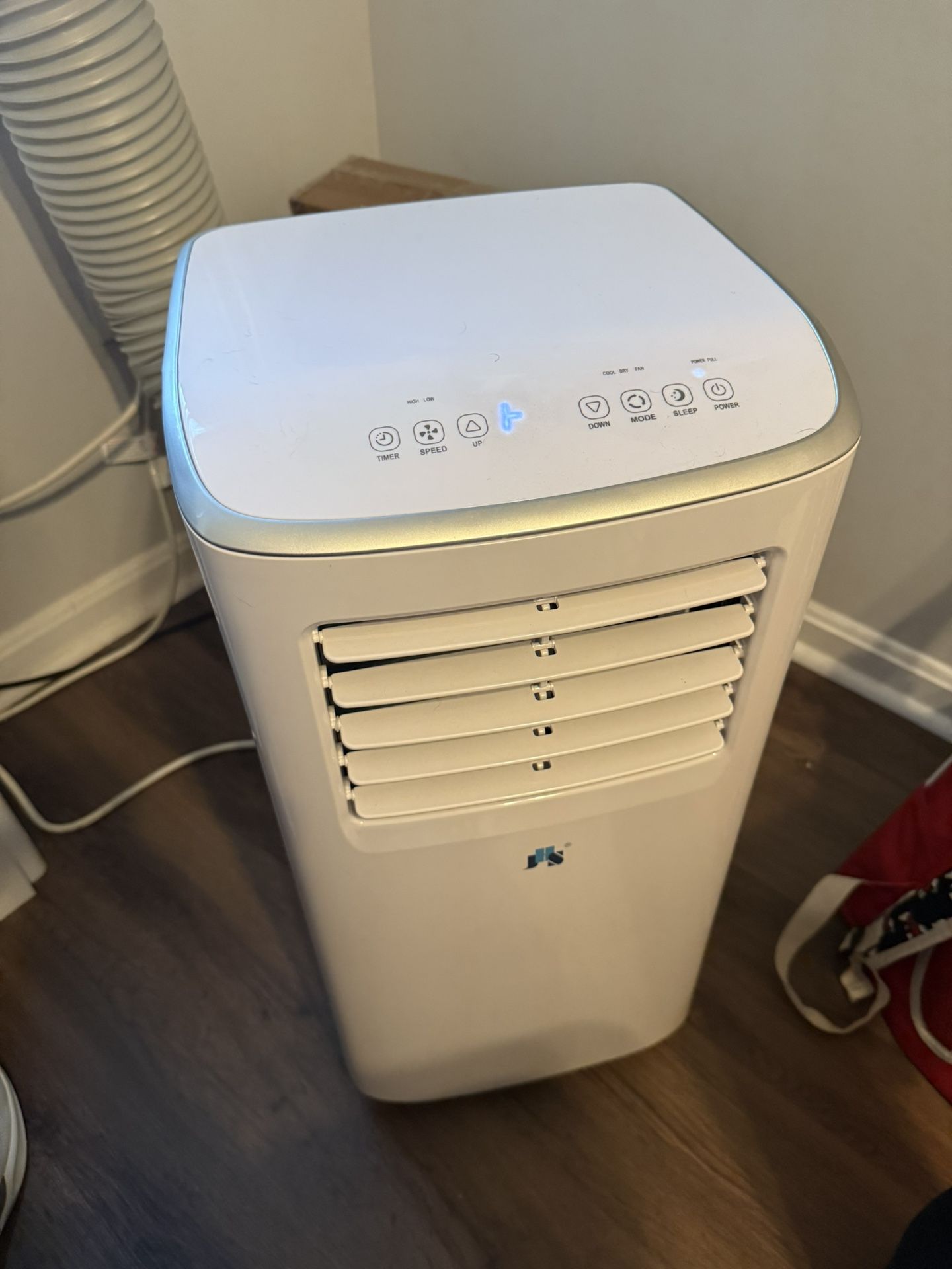 Portable ac