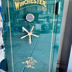 Used Winchester Gun Safe 