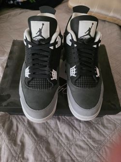 Air Jordan 4 "Fear"