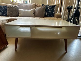 $65 Mesa  Blanca tipo Mid century style