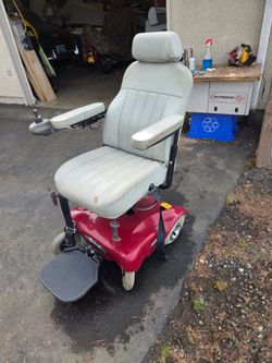 Scout M1 motorized wheel chair