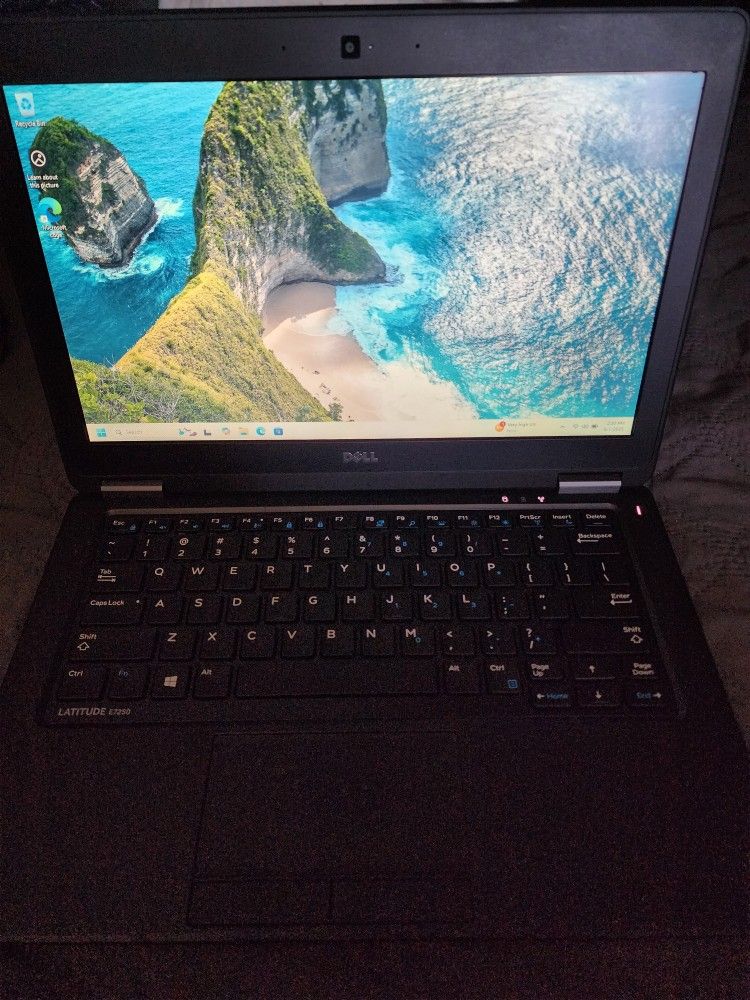 DELL LATITUDE E7250 WINDOWS 11 PRO LAPTOP