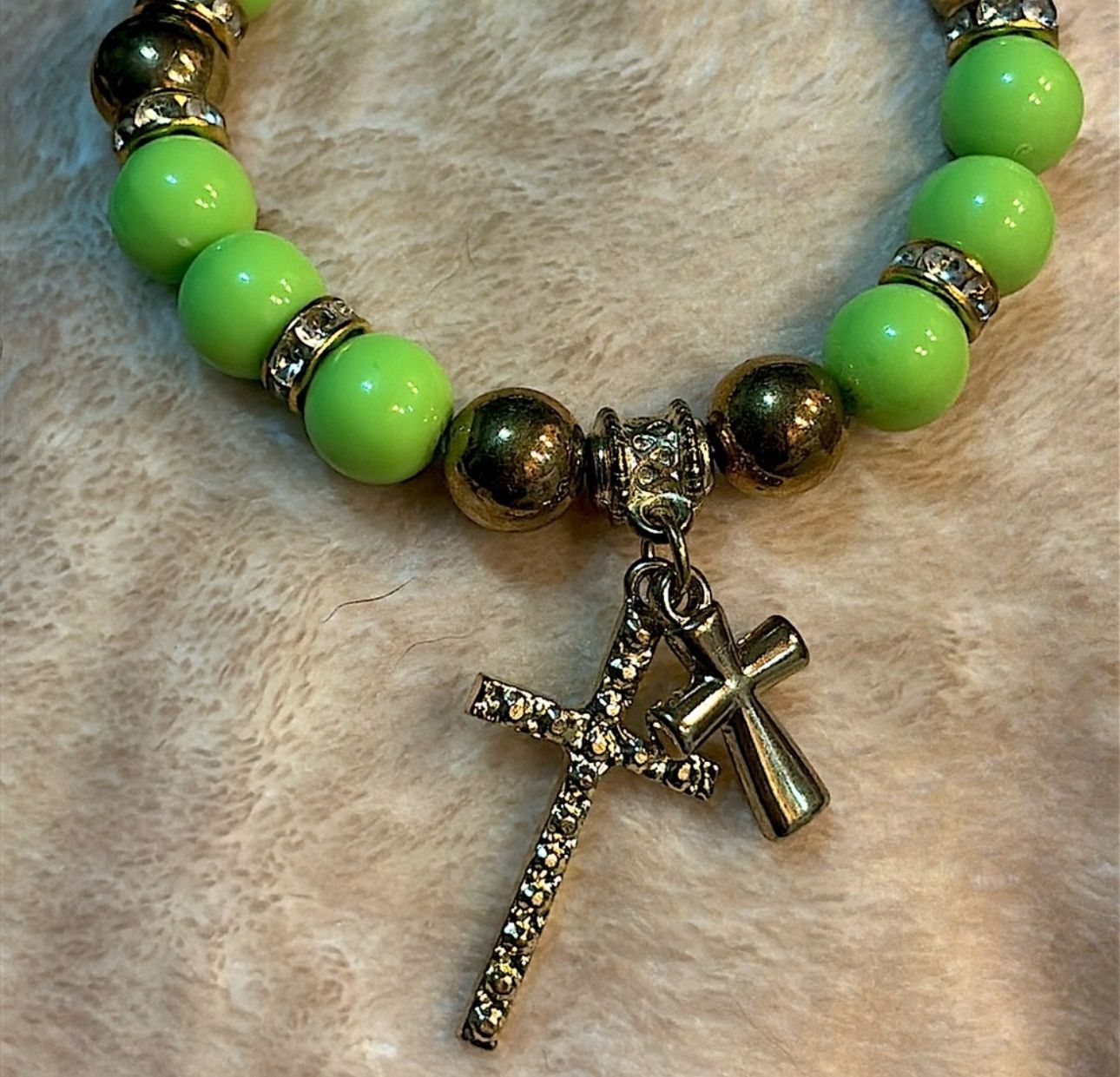 Beaded Green and Gold Cross Charm Bracelet
