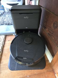 eufy RoboVac L60 Robot Vacuum with Self-Empty Station OBO