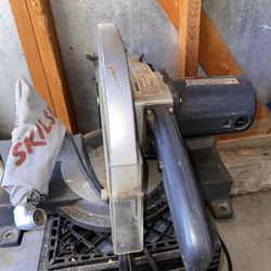 skilsaw Professional Model 3810 10" Miter Box Saw