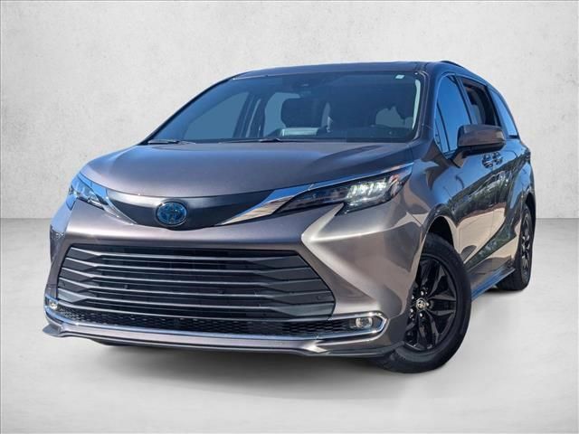 2021 Toyota Sienna
