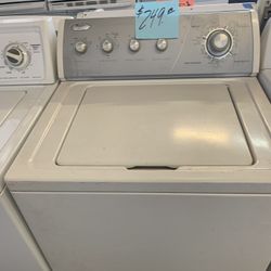 Whirlpool Washing Machine Washer . Warehouse pricing.  Warranty . Delivery Available . 2522 Market st. 33901 