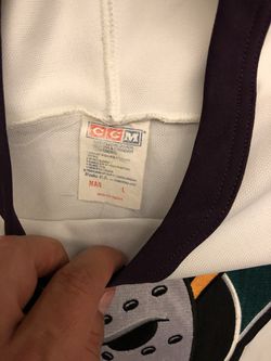 Vintage CCM Anaheim Mighty Ducks White Jersey Men's Size Large for Sale in  Huntington Beach, CA - OfferUp