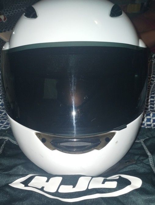  HJC Adult  Solid White Modular Motorcycle Helmet DOT (size XL) 

