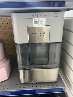 Frigidaire Ice Maker