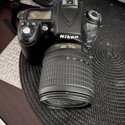 Nikon D90 Camera 