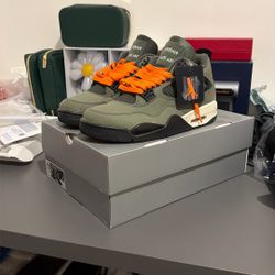 Undefeated Jordan 4 Size 9.5 DS New