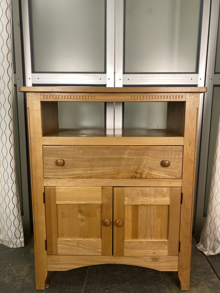 Blonde 2-Door Cabinet With Drawer