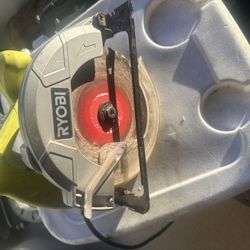 Ryobi Corded Saw 