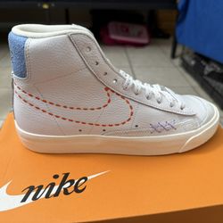 Nike Blazers Size 6.5