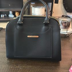 Steve Madden Black Leather Purse