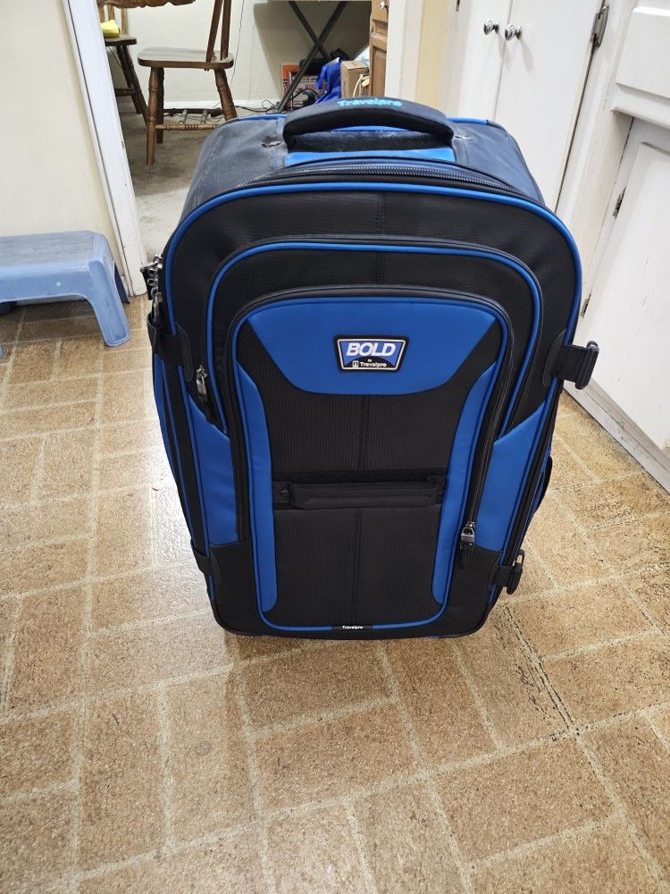 Travel Pro Bold Large Checked