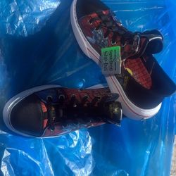 SkECHERS X SNOOP DOGG