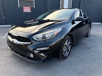 Kia Forte Sedan – Black 2021