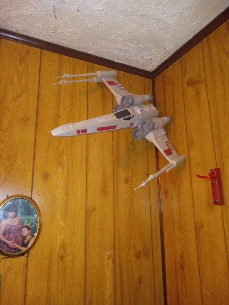 Large X-wing Fighter