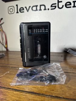 1982 GE 3-5473A Walkman AM/FM Cassette — Works + New Headphones $39