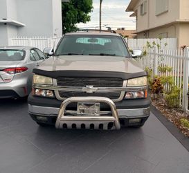 2004 Chevrolet Avalanche