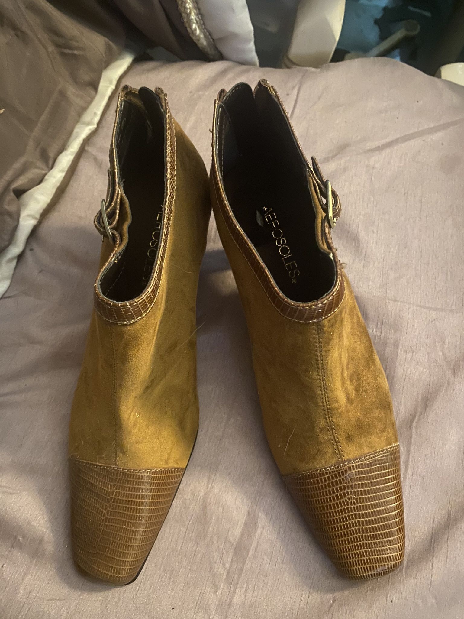 Cute Leather Boots Size 8