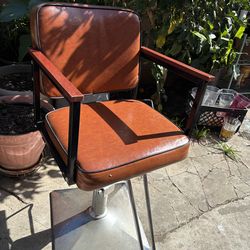 Used brber chair $150 or best offer