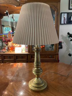 Beautiful Brass Table Lamp, Possibly Vintage