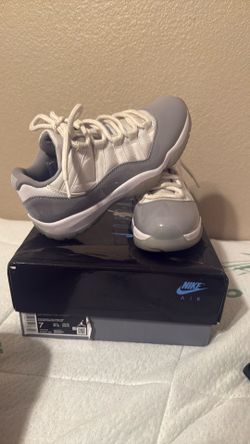Air Jordan cement lows 11s