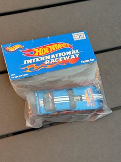 Hot Wheels (2003) International Raceway Funny Car - Race Track Giveaway Promo