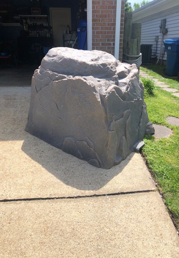 Faux rock Dekorra extra large rock boulder stone hide away for Sale in