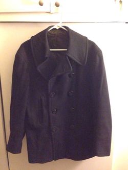 Vintage L/XL navy pea coat