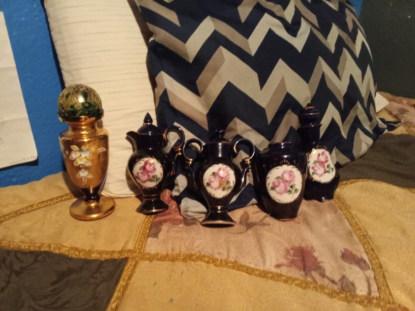 Vintage Chinese Set