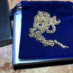 22 INCH 18 KARAT FIGURO NECKLACE