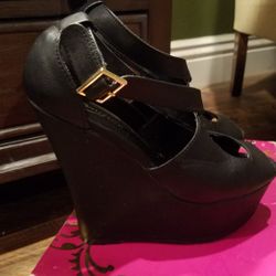 Platform heels