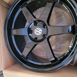 19"new Wheels With New Tires For VW GTI