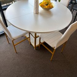 5pc Dining Room Table Set 