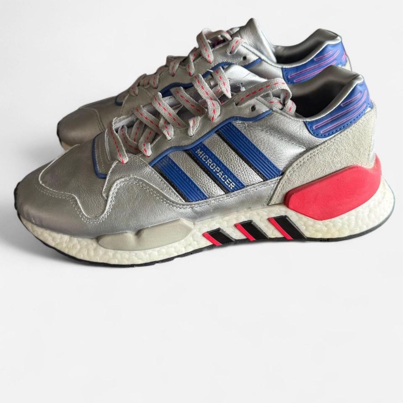 Adidas Originals Silver Metallic First Look Men’s US 8. No sign of wear.