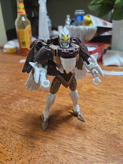 Transformers Kingdom Maximal Skywarp