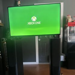 Complete Home Entertainment Bundle – TV, Xbox, Receiver & Speakers