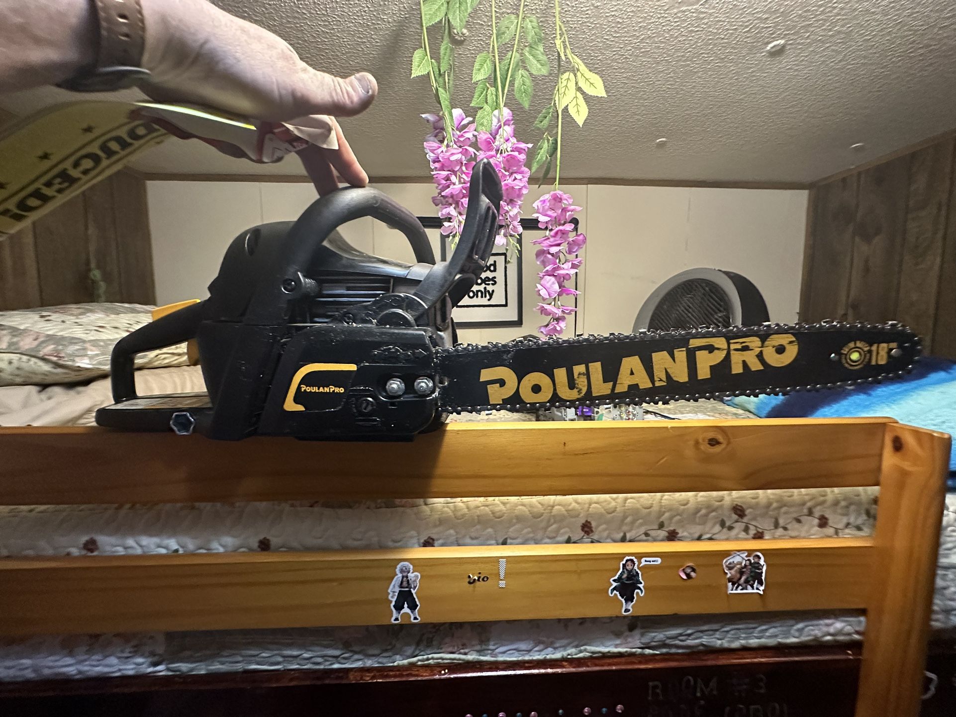 18 Inch Poloun Pro 49cc Chainsaw