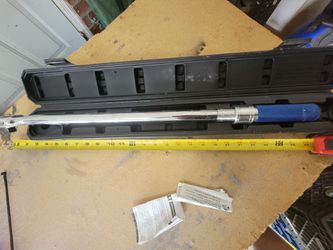 Kobalt 1/2 Inch Torque Wrench, Like New