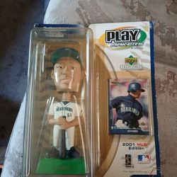 ICHIRO BOBBLEHEAD 