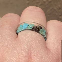 Wood Grain, Blue Stone Pebble Resin Ring Sz 7, 8.5