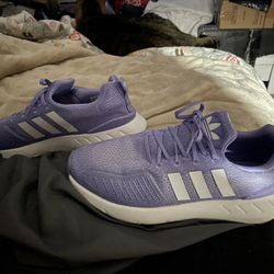 ADIDAS SNEAKERS